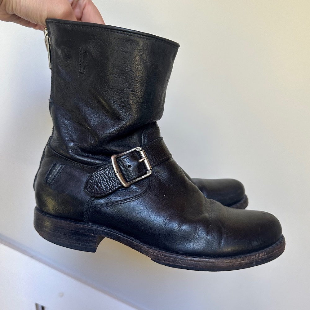 FRYE Veronica Short Black Leather Moto Boots